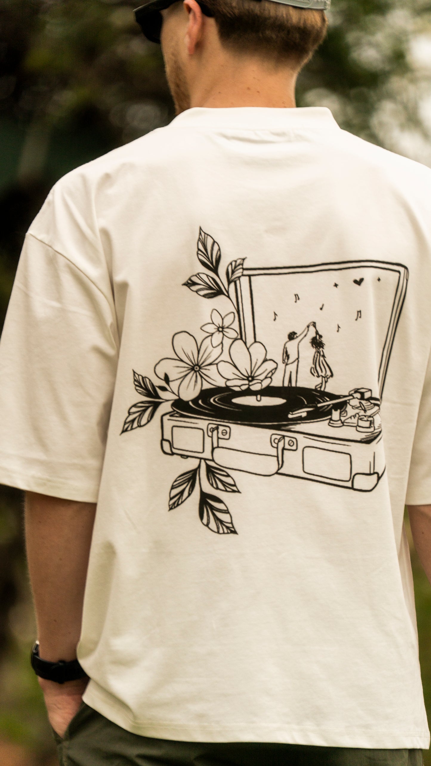 Spin Lovers Tee