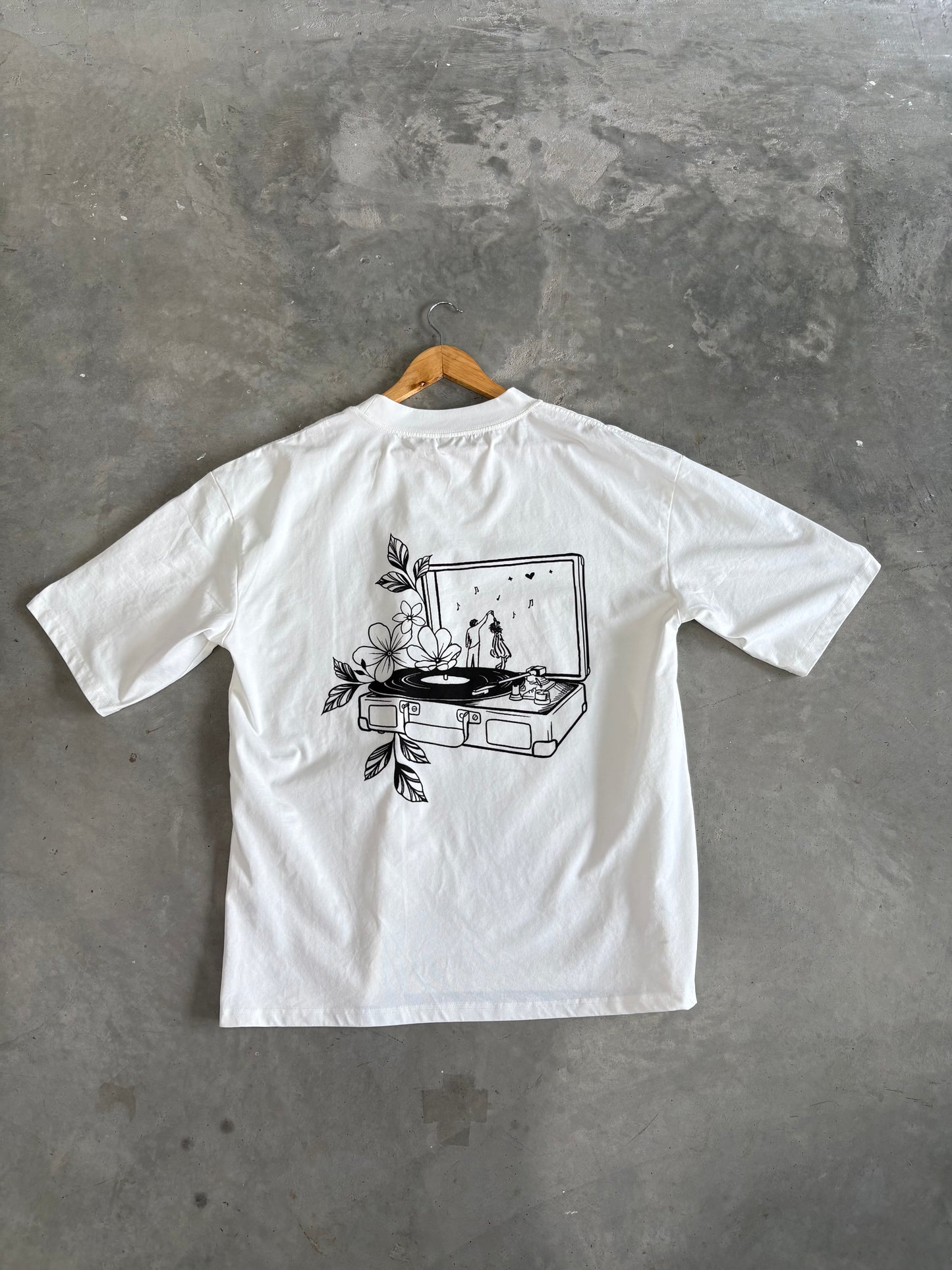 Spin Lovers Tee