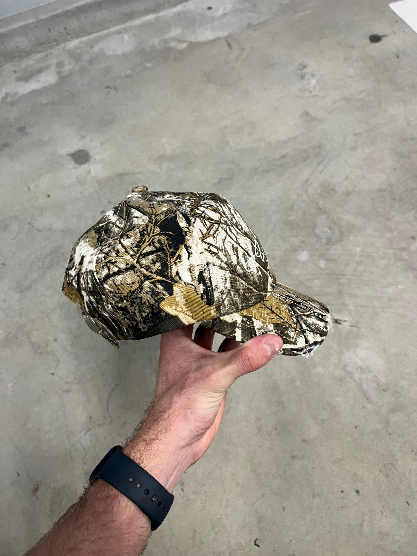 Hidden Influence Light Camo