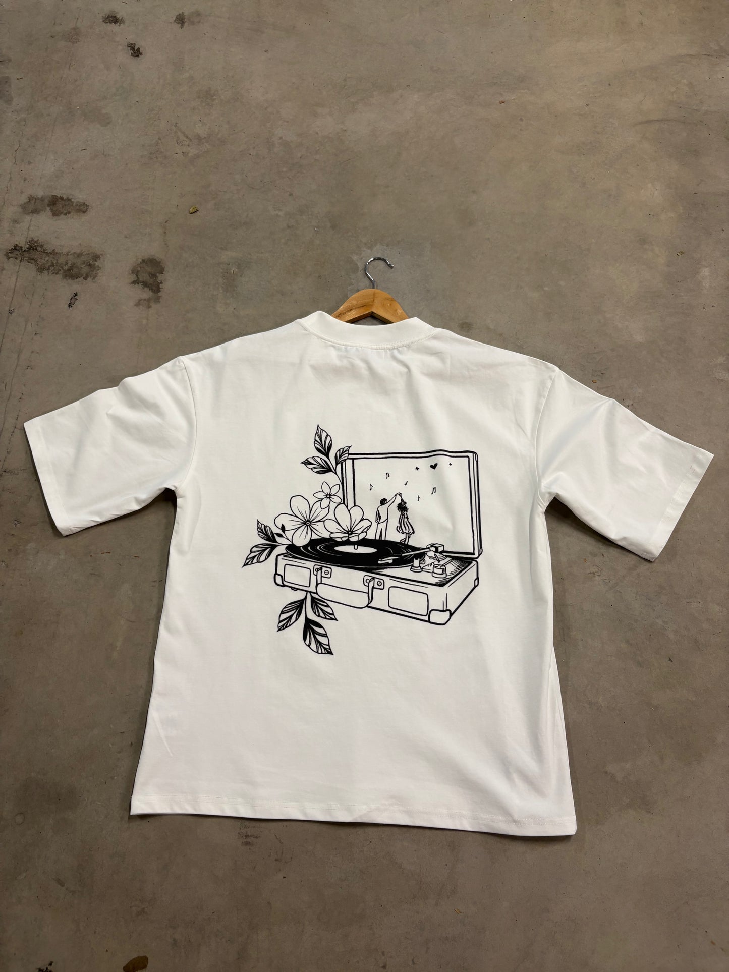 Spin Lovers Tee